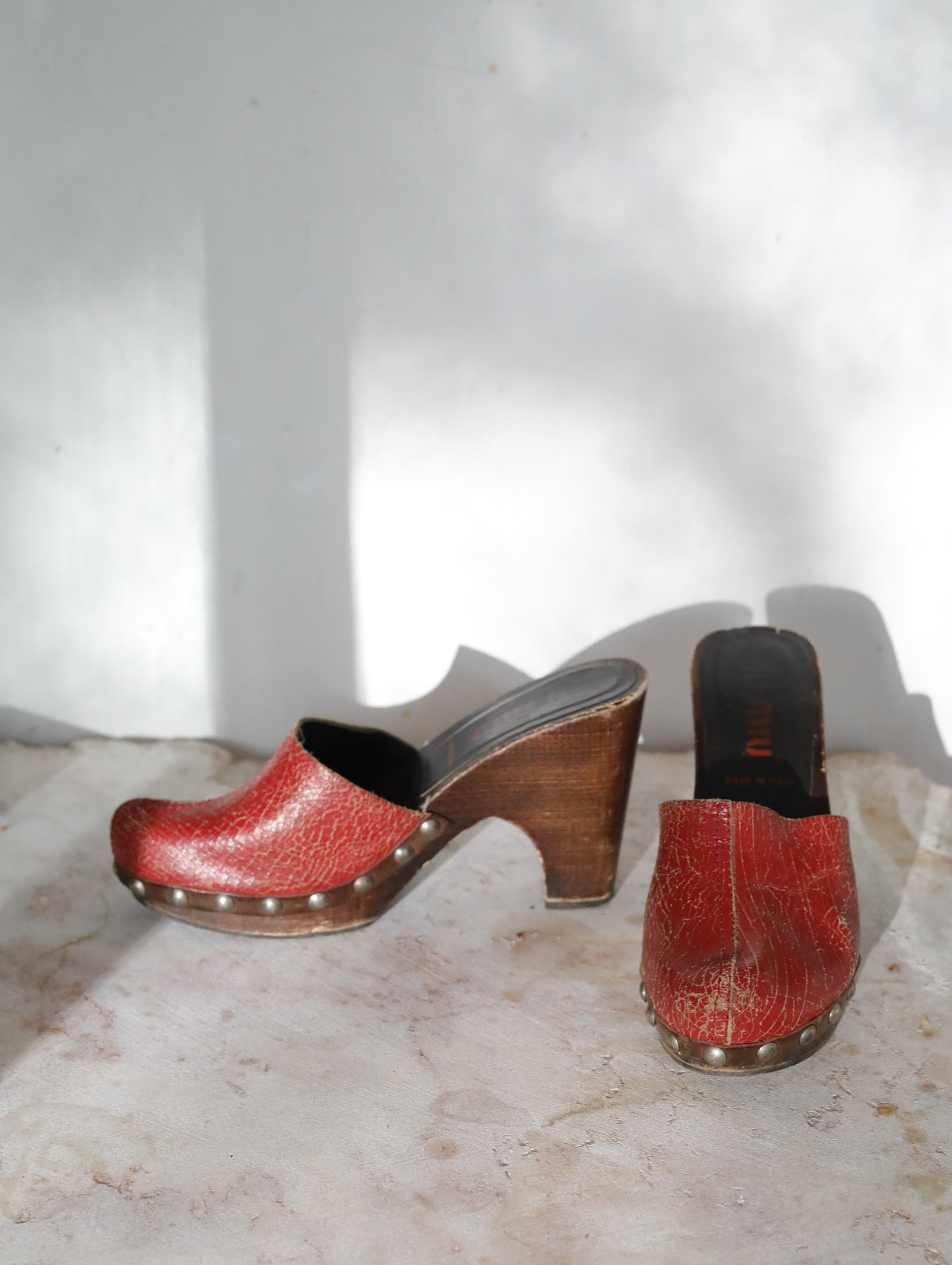 Miu Miu 2001 Cracked leather Clogs