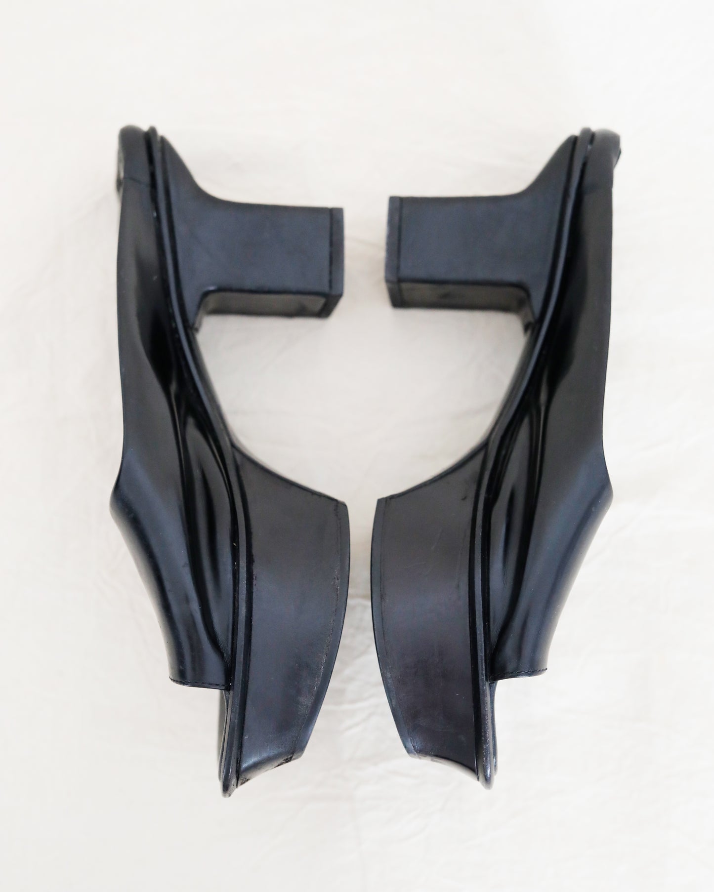 SS 1999 Prada Split Sole Heels