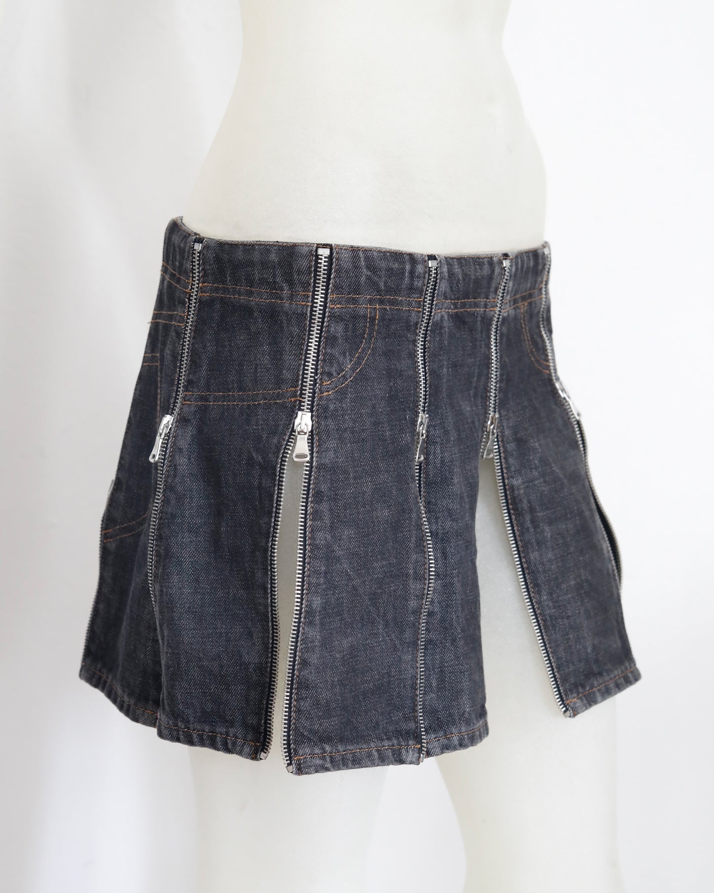 D&G FW 2003 ‘Zippers’ Denim Skirt